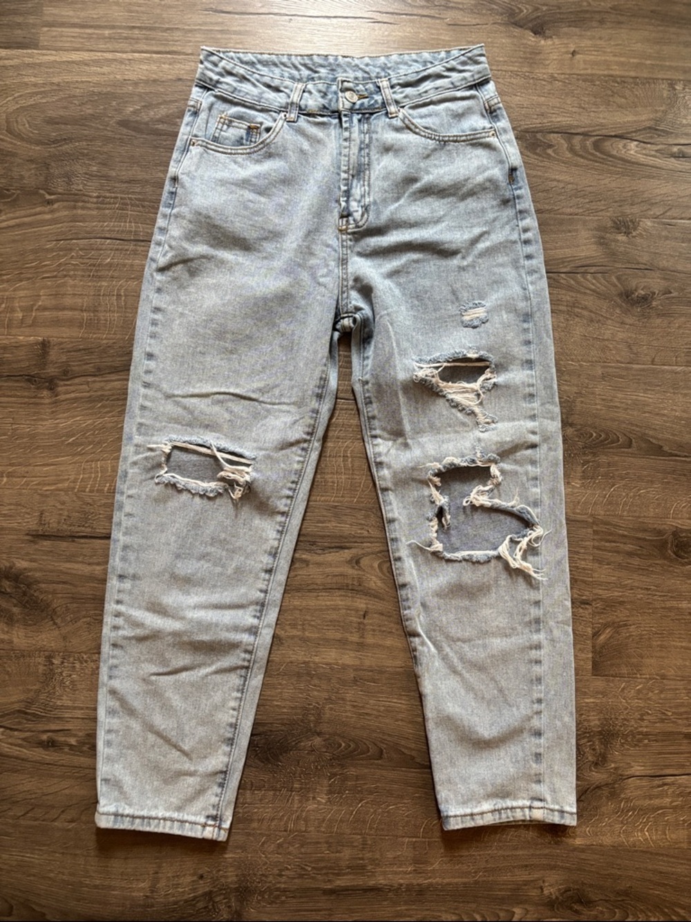 High-Waisted Light Blue Distressed Mom Jeans - Medium/6